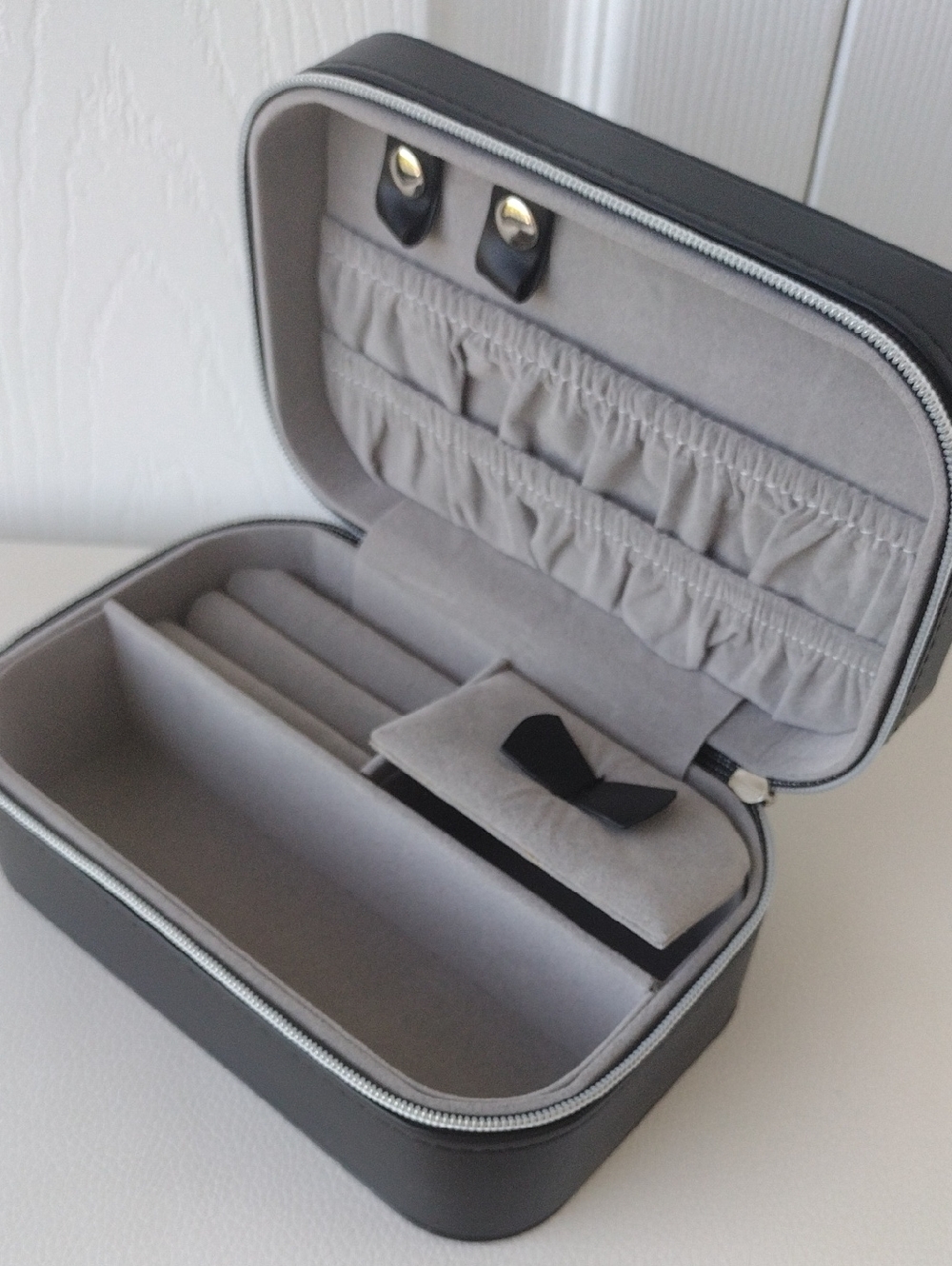 Dolce & Gabbana Beauty Black Travel Accessory Case - Picture 11 of 16